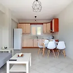 Lagadi 1 דירה *