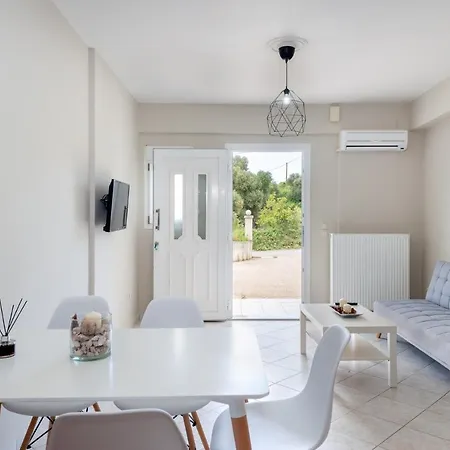 Lagadi 1 Apartment